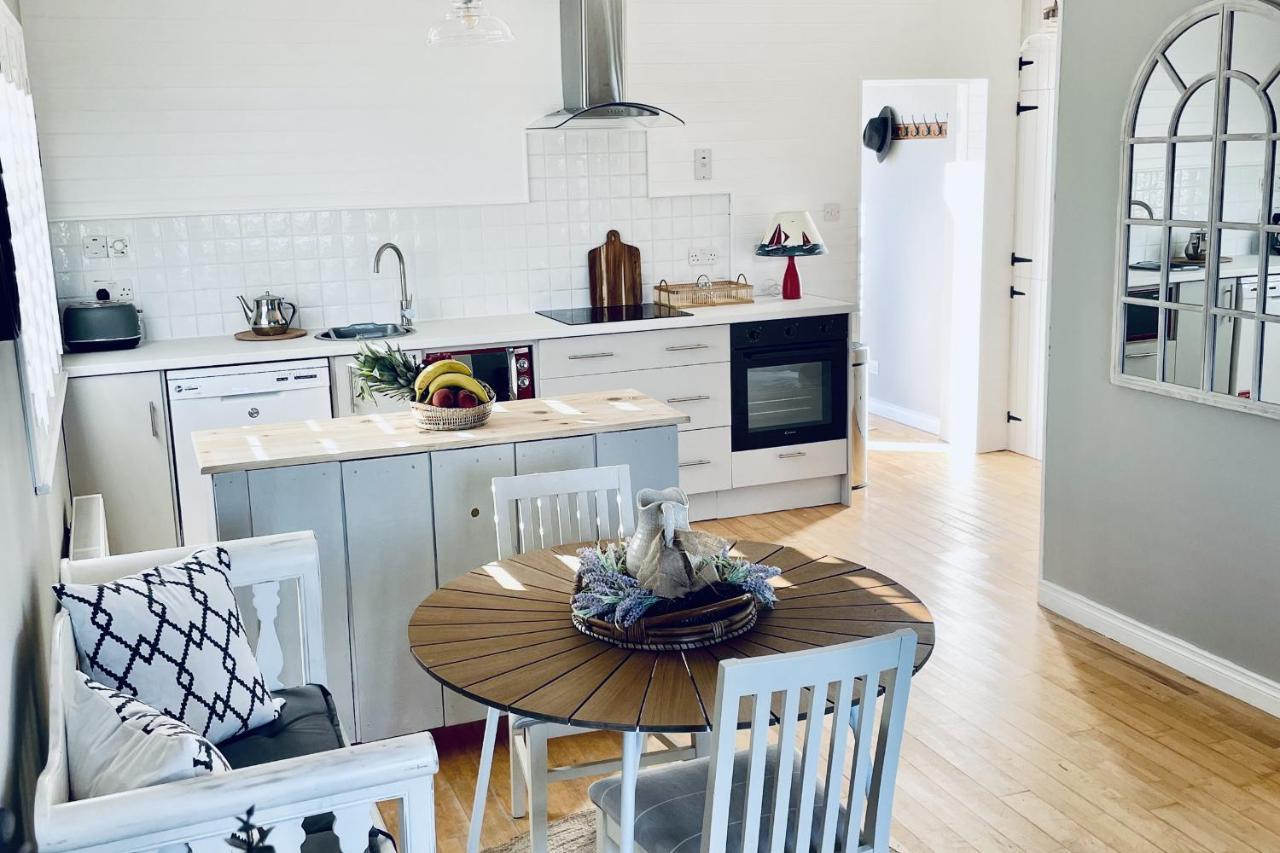 Wavecrest Holiday Cottage By Trident Holiday Homes Garryvoe Exteriér fotografie