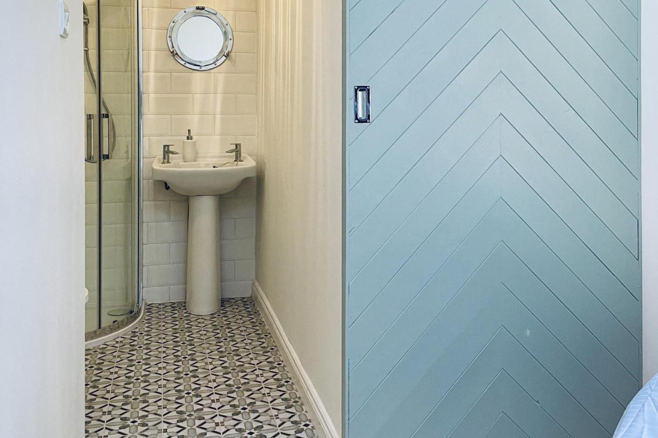 Wavecrest Holiday Cottage By Trident Holiday Homes Garryvoe Exteriér fotografie
